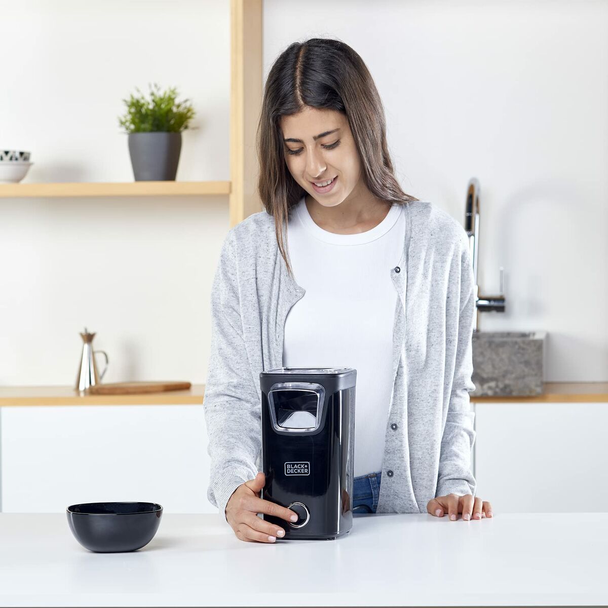 Stroj na popcorn Black & Decker ES9680100B Černý 1100 W